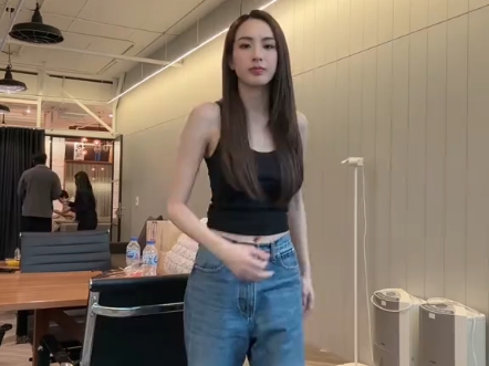 好薄一片 enjoy更新2025.9.2