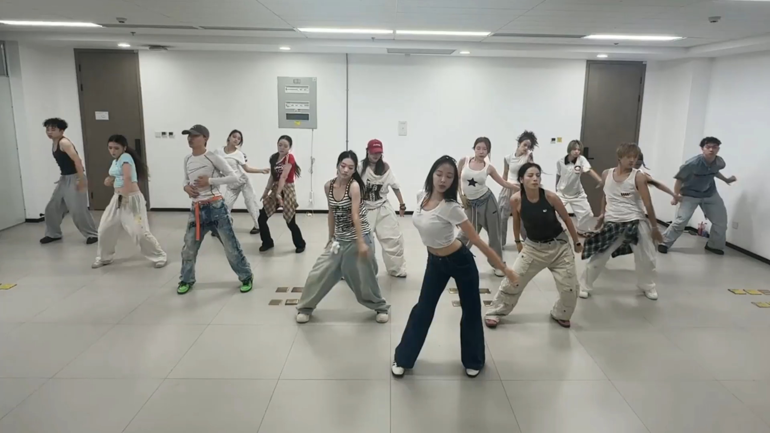 【程潇】快手超级夏晚潇洒小姐练习室版