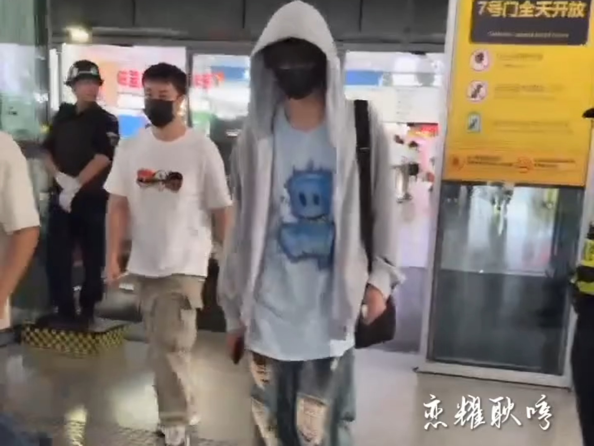 陈奕恒爱你的人永远爱你