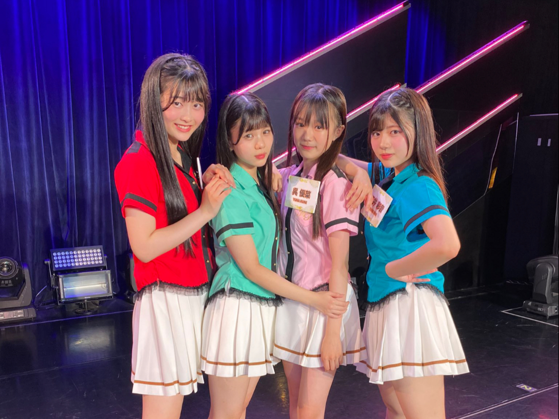 十二人汽水表演