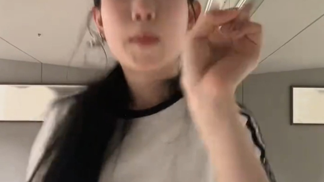 娱乐圈最没招的原唱来了，孩子爹瞎改孩子歌词