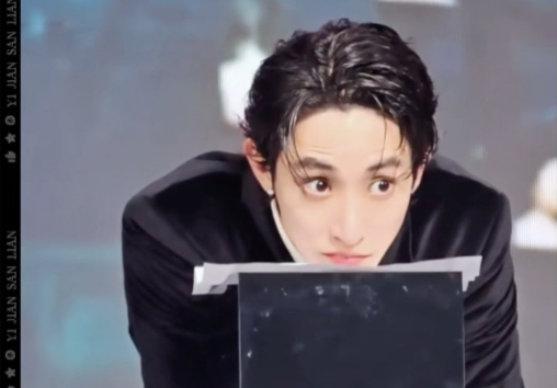 【李洙赫】是什么超级无敌小可爱！！！也太俊了吧！！！啊啊啊啊啊啊啊！！！！到