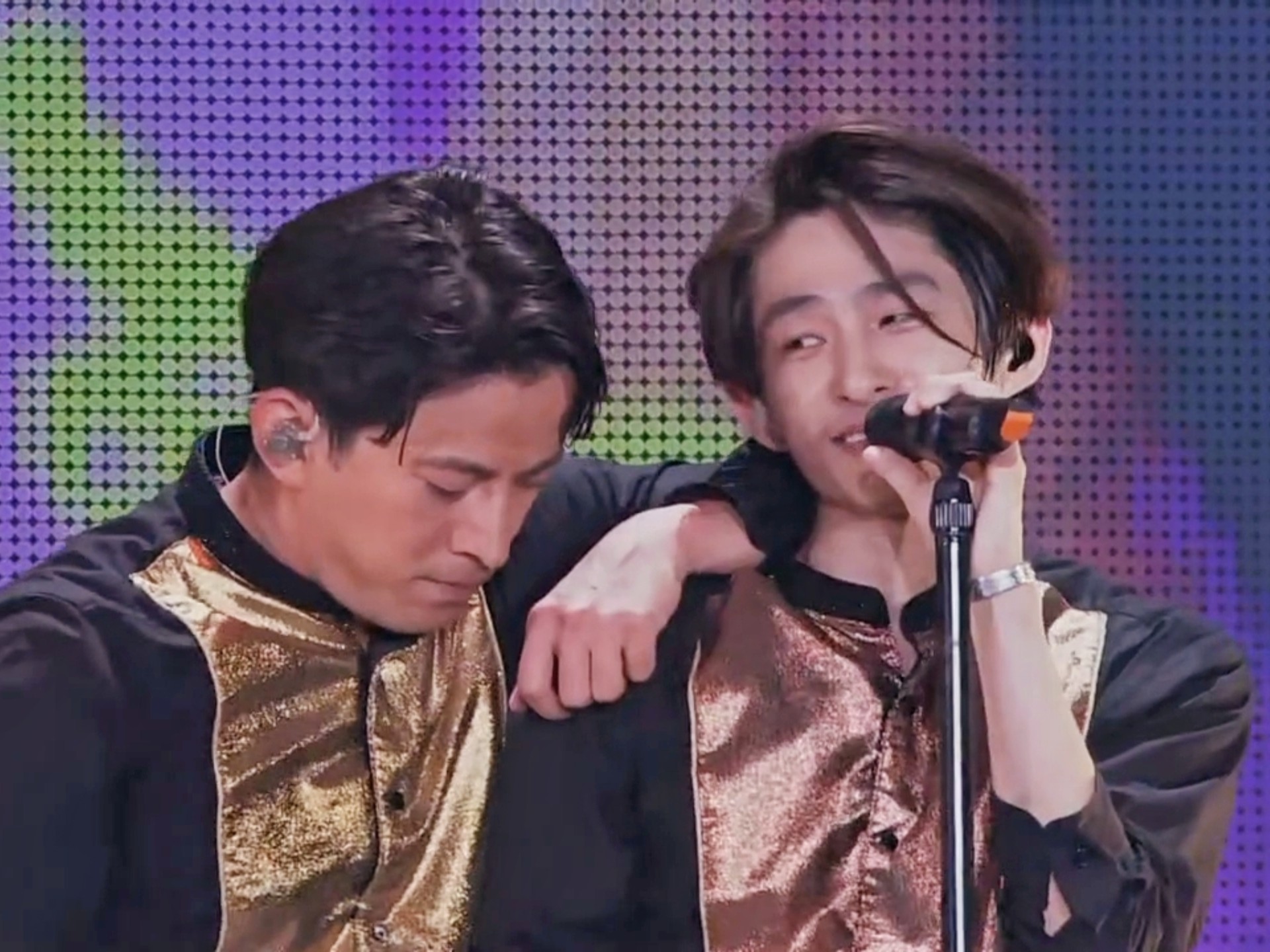 【准健CUT】与你共度春夏秋冬|HONEY BEAT定番合集