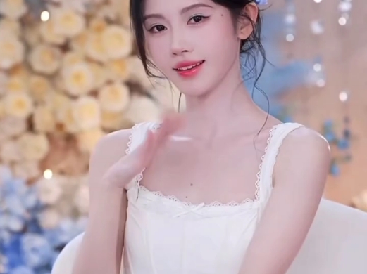 鞠婧祎手势舞