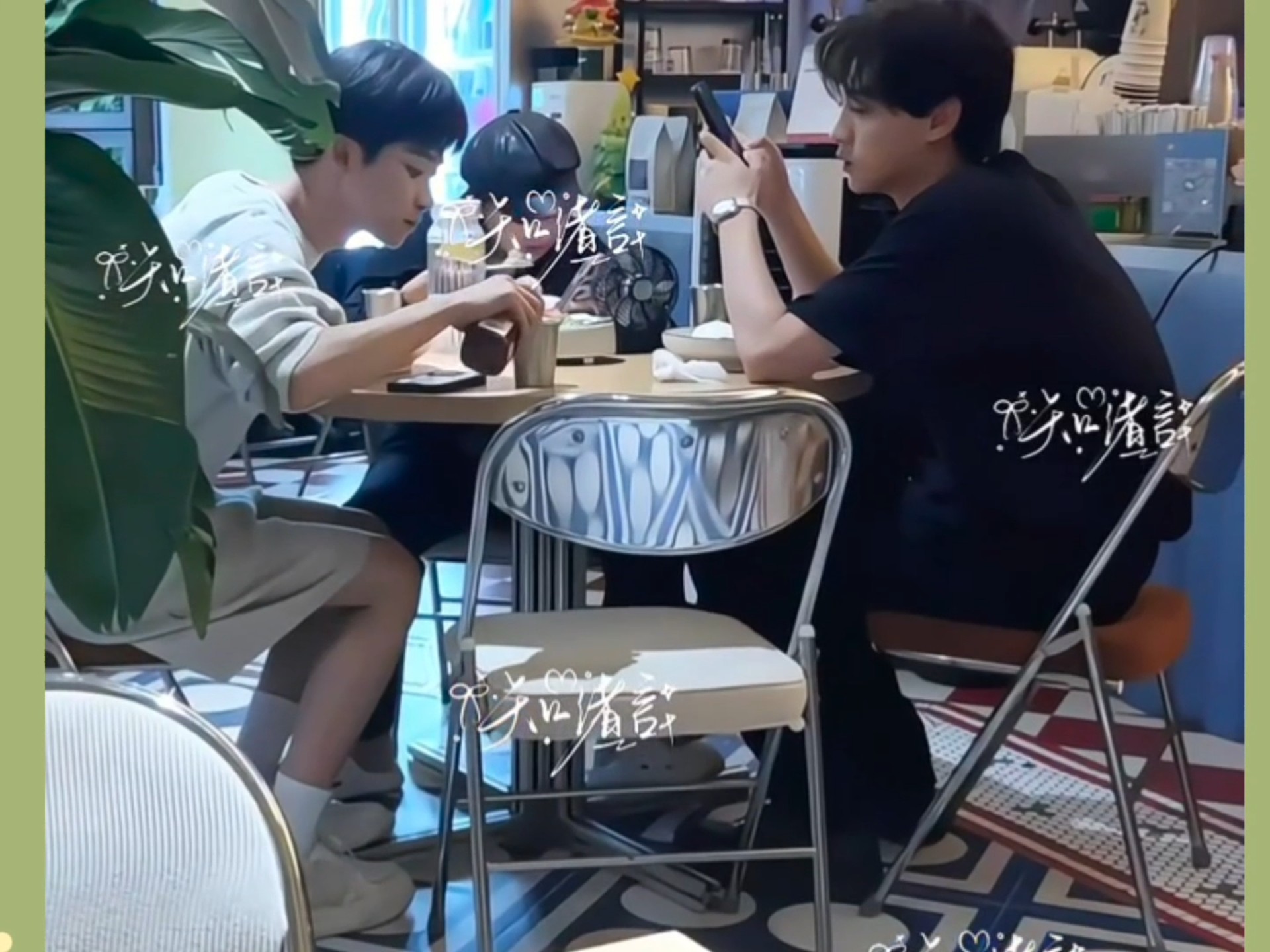 妈呀，这个路透还有新的内容!4k买了6秒钟月月倒水!感觉可能还