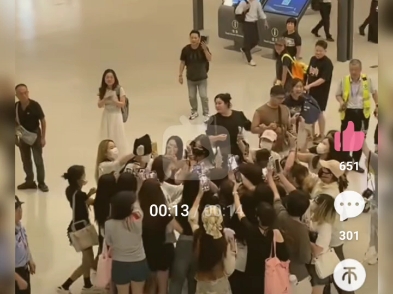 追星的行为是不是一种发贱？