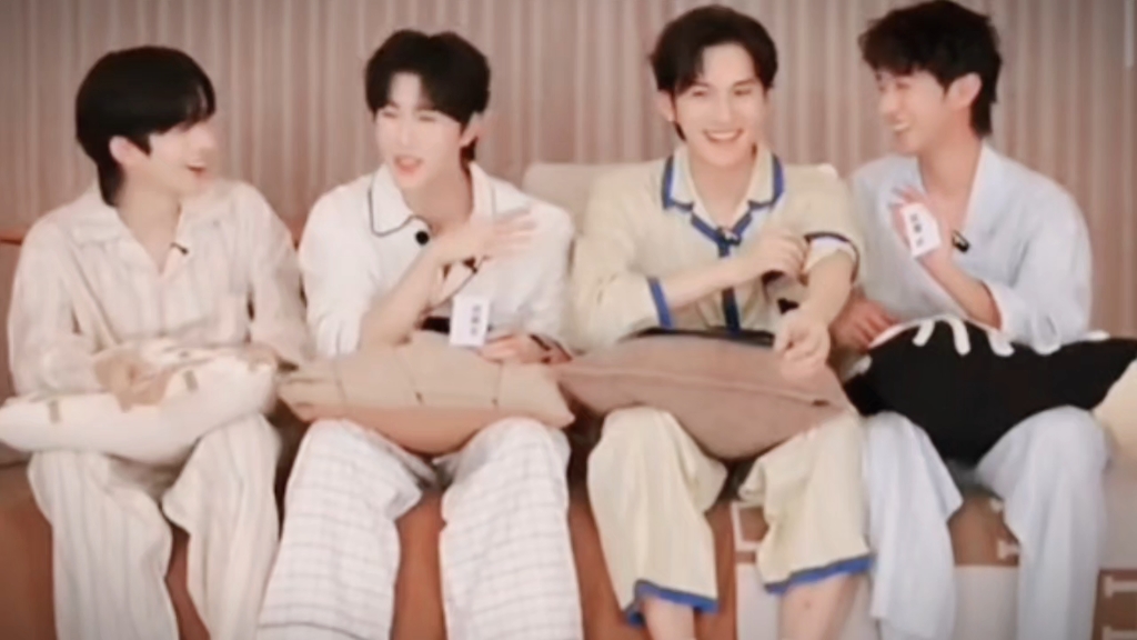 desire4‖垂涎四子搞笑图鉴*一笑悬命