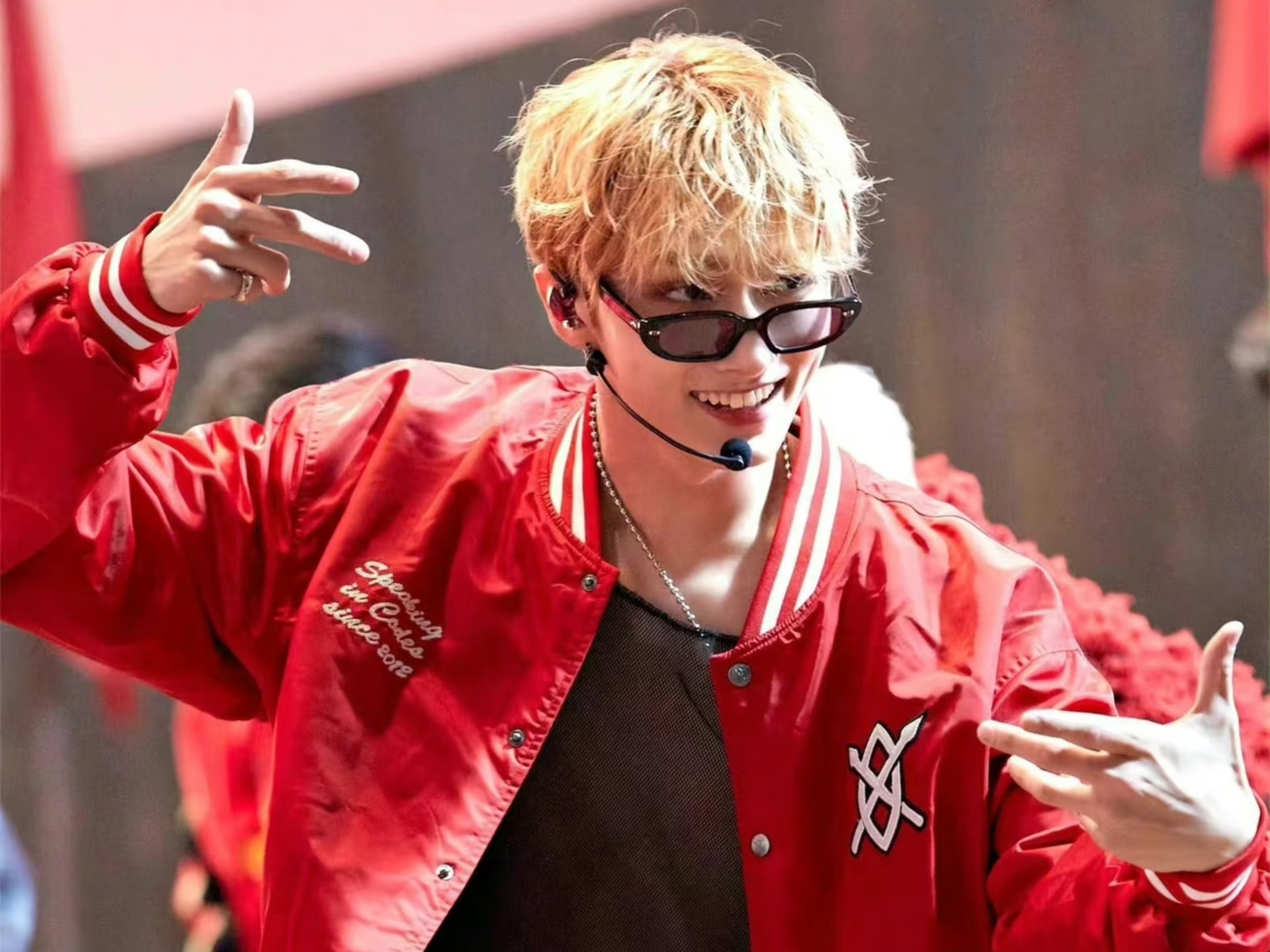 【文俊辉reaction】百变小喵咪当当来袭，谁能拒绝的了！！