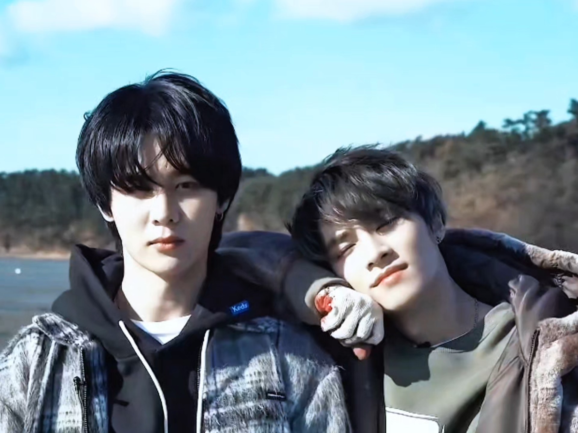 【锟铁/镣】太多的幸福报道 拼凑爱的美妙