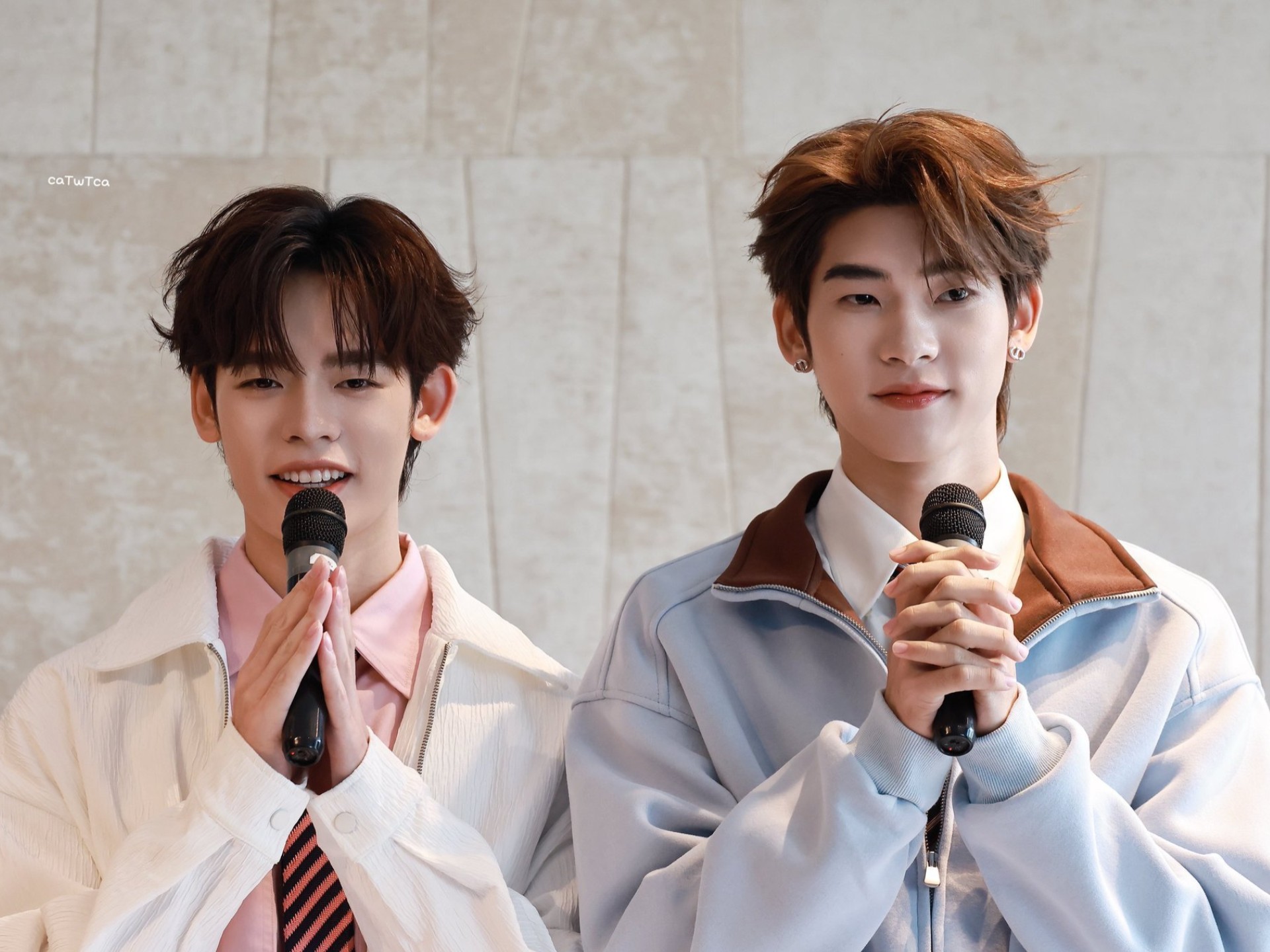 【teeteepor】穿着他喜欢的蓝色，他也粉嫩嫩的，萌哒哒，是谁见了