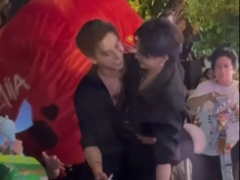 【PerthSanta /泡塔】磕上泡塔简直轻而易举！！！用一分钟感受两人