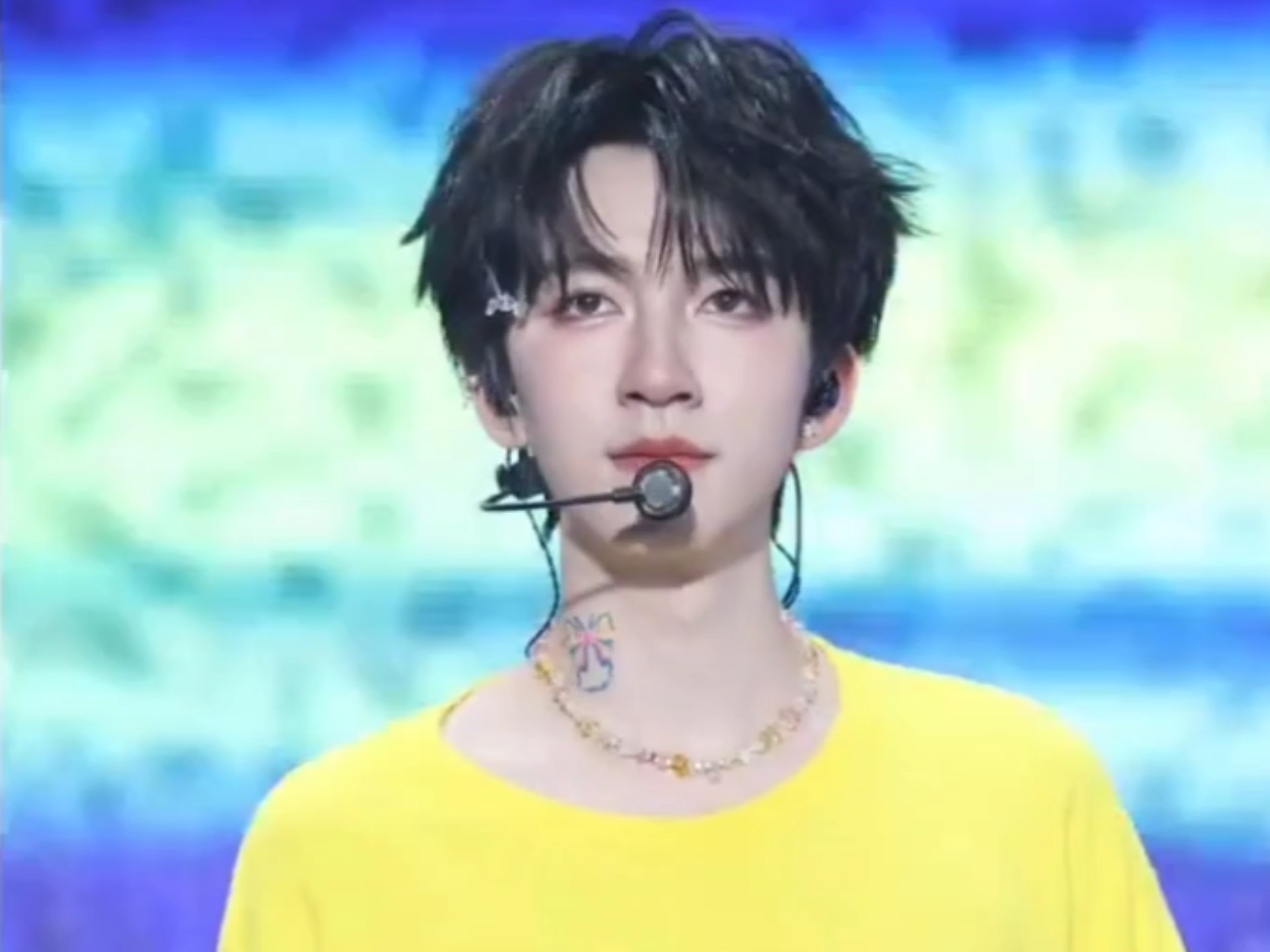 【贺峻霖】这个奶油小黄包也太萌了