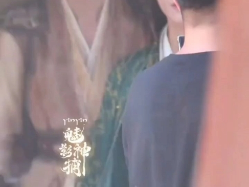 用不着说三道四，罗云熙就是罗云熙偶尔CP不愿意你可以划走，我没