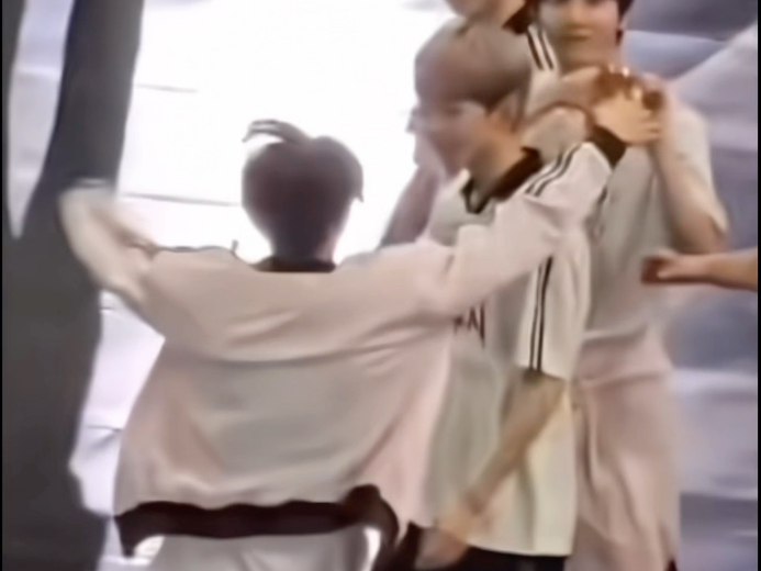 yusion|我一直都会坚定地只奔向你