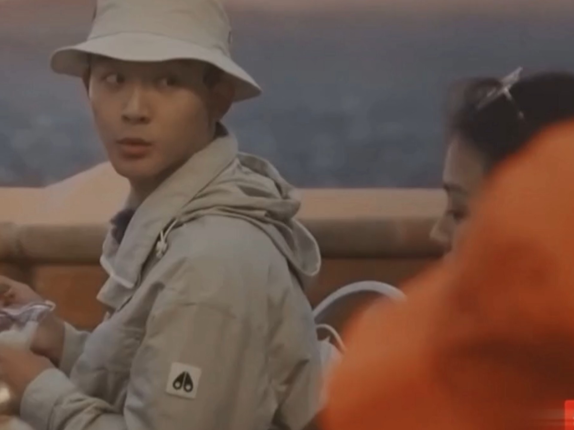 【马思纯x张晚意】“不哭了”“把手电筒打开，路就亮了”｜在旅