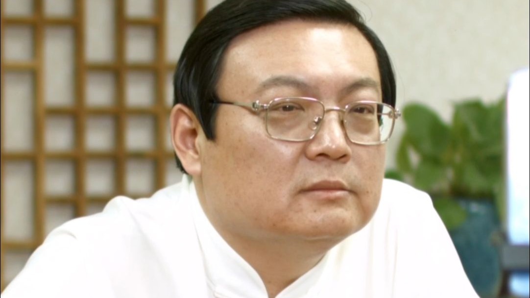 老梁：耿直讨人嫌