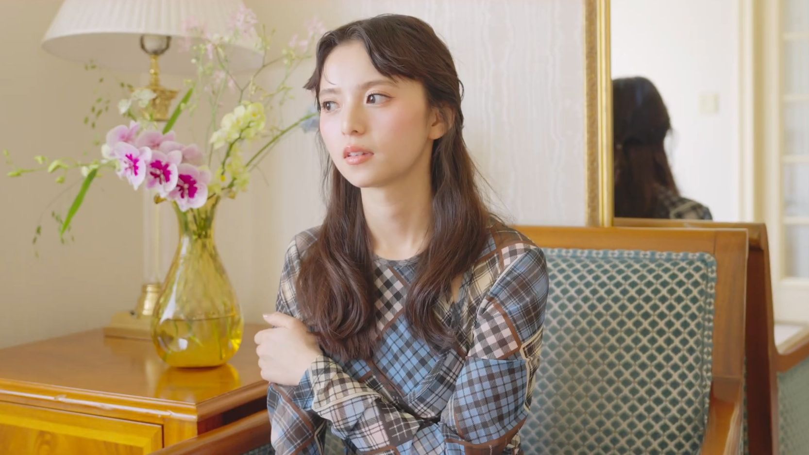 【中字】斋藤飞鸟27岁的悠闲采访_25年9月号sweet