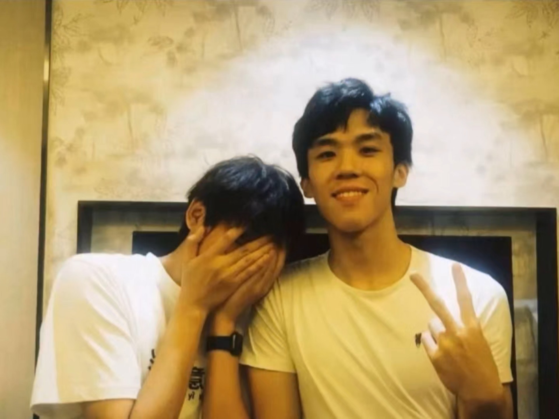 【茄猩】我以为忘了想念就不会那么痛了，可现实往往让我忘不掉