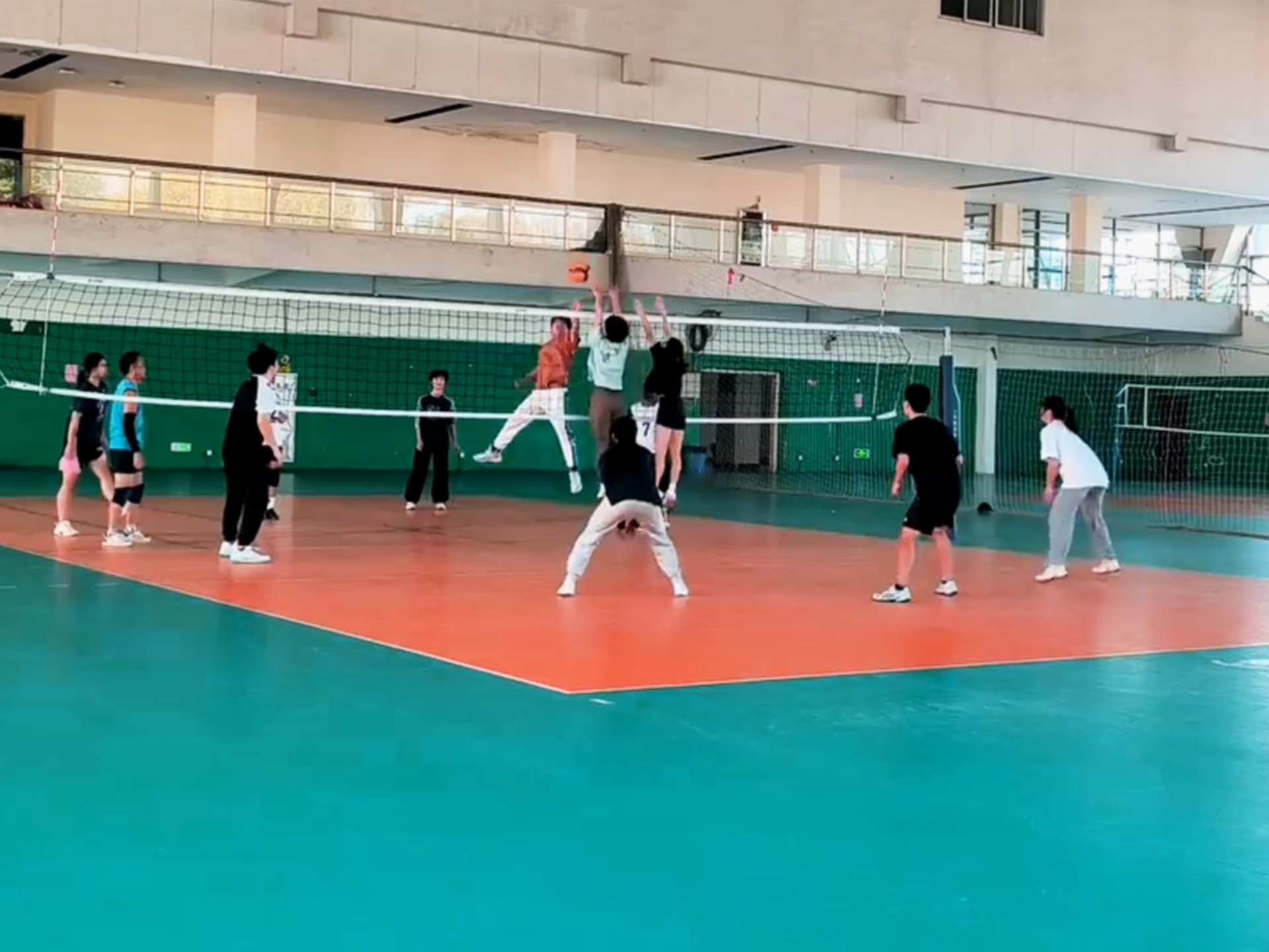 【补档+搬运|2025-11-7】第一部分/调色+二剪