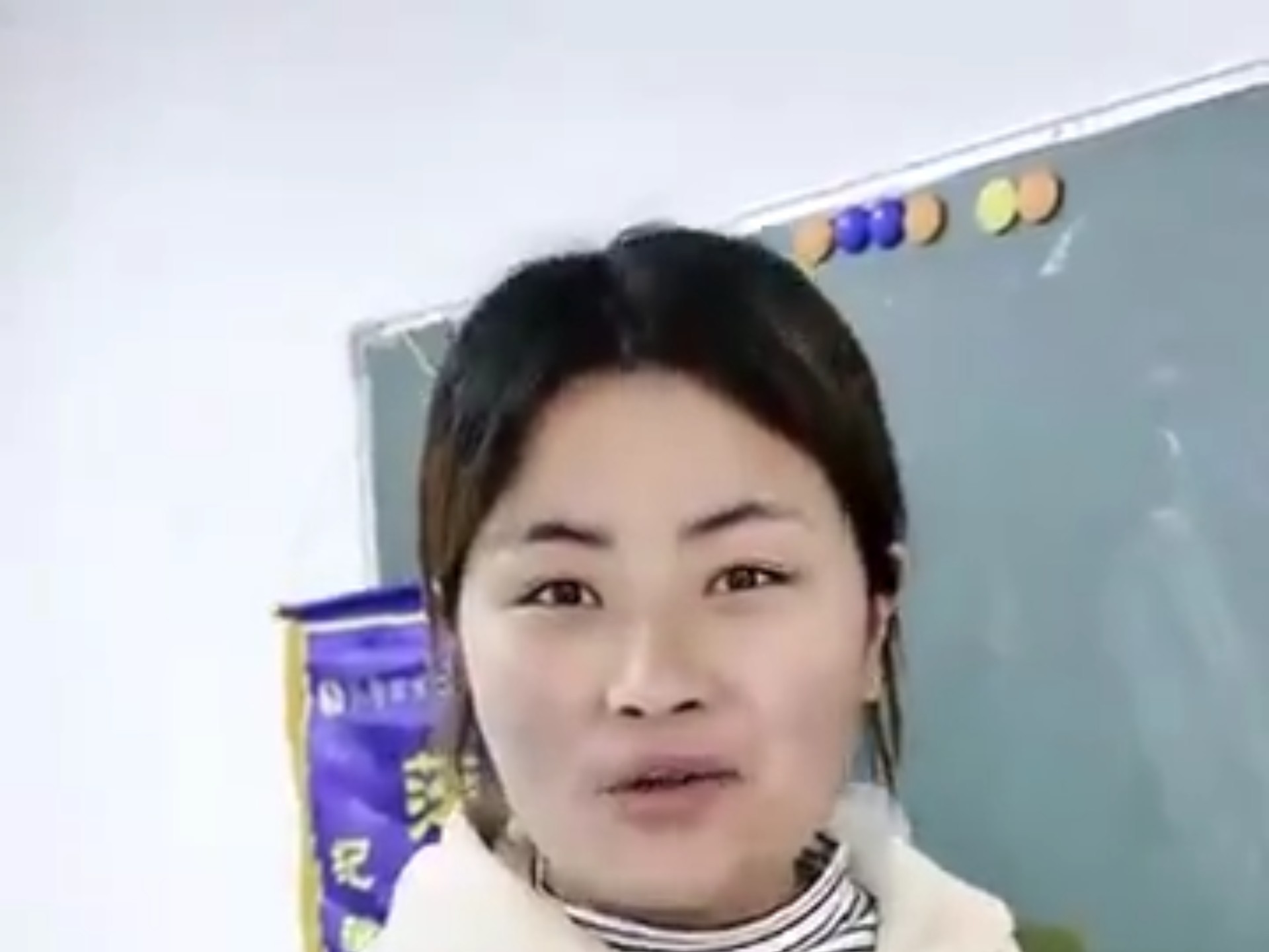 假如你生在全球智商降低1000倍的时代#大学生#爽文#一人分饰
