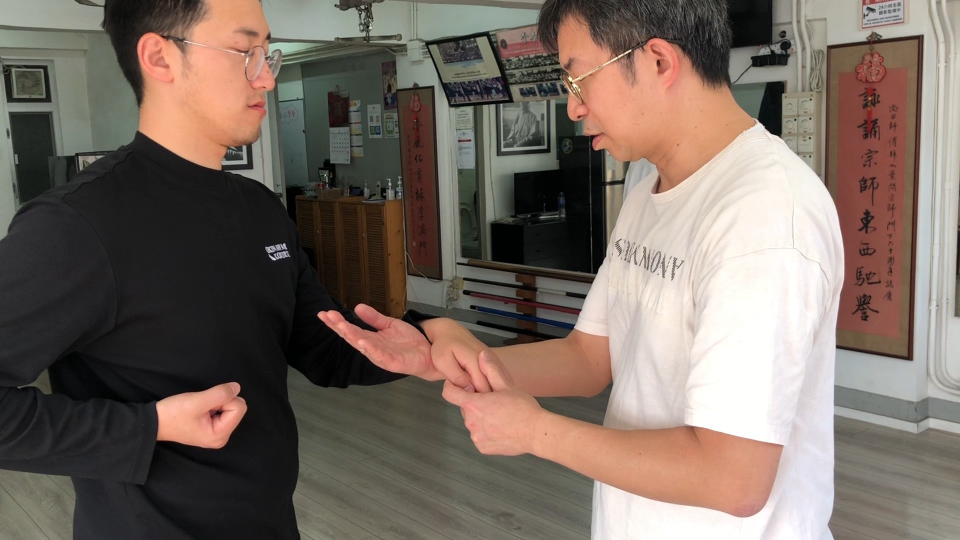 去香港体验叶问嫡传黐手 年头王徐尚田系徐贯通师父讲咏春拳