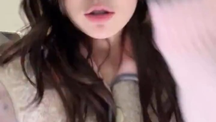 “宽松外套穿搭秘籍：谁穿谁美，舒适百搭必备！”