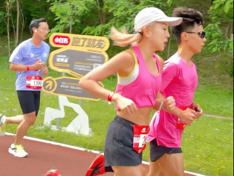 家门口的NB10K跑了第三名