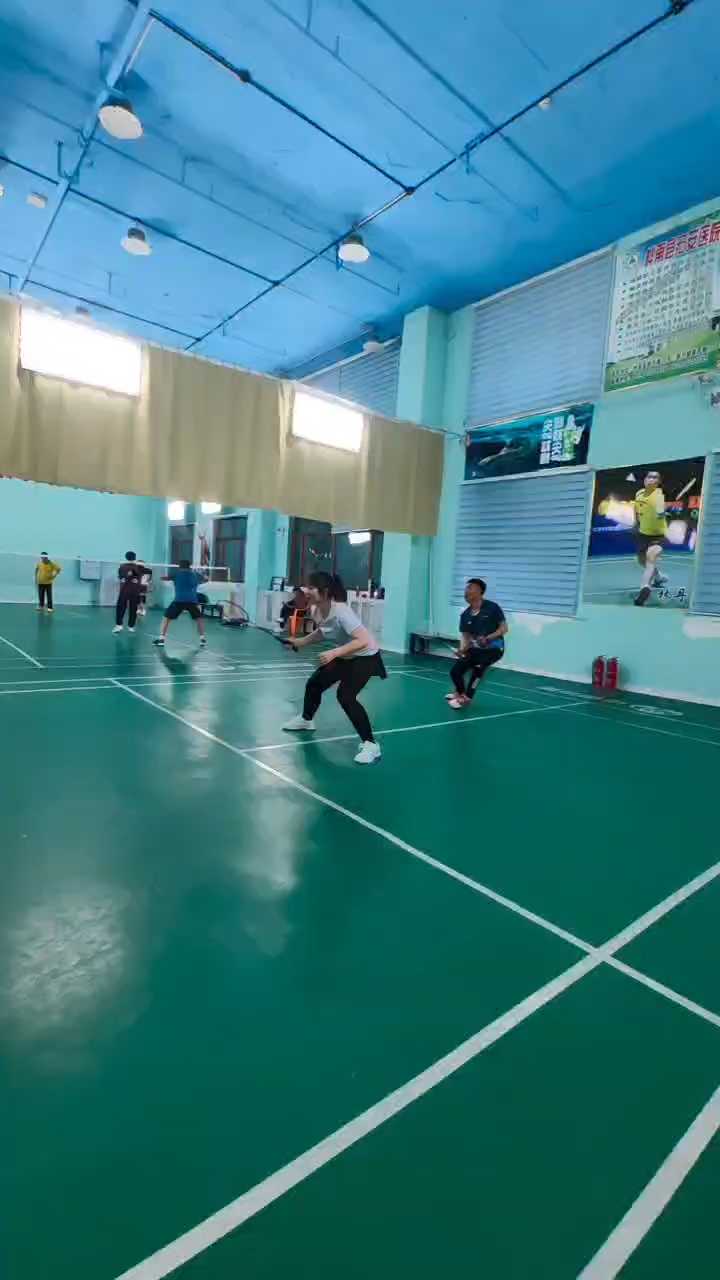 迅德乒羽中心