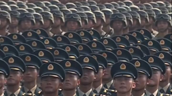 【最帅变阵！#这不是特效这是中国排面#】这不是特效，更不是电脑