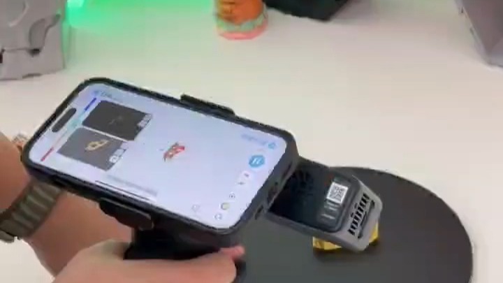 3D扫描仪界的新顶流！今天开箱测评创想三维Otter Lite，简直颠覆