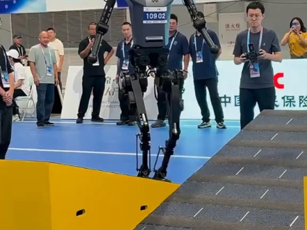 二位童鞋 : 我还会回来的(待我处理完BUG) 算法出点问题。