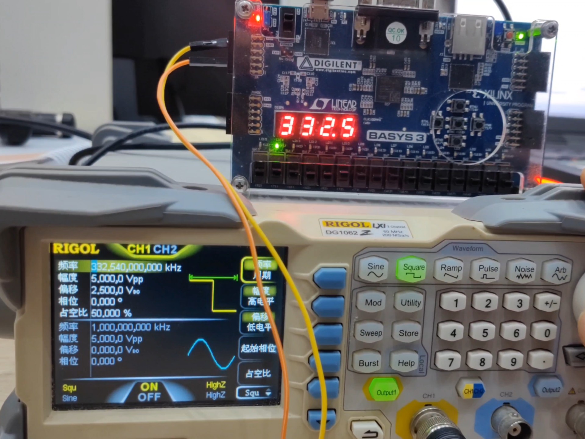 使用basys3 搭配proteus仿真搭建的0—100M全自动频率计