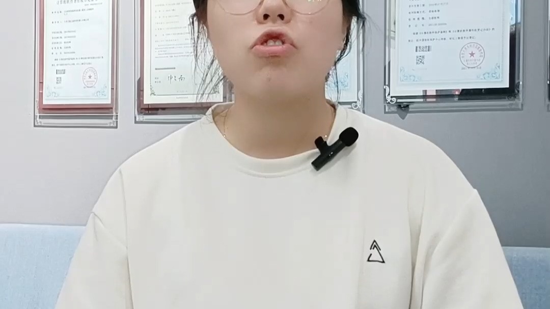 大头阿亮养老机器人值不值得买！？大头阿亮陪伴机器人值不值得买