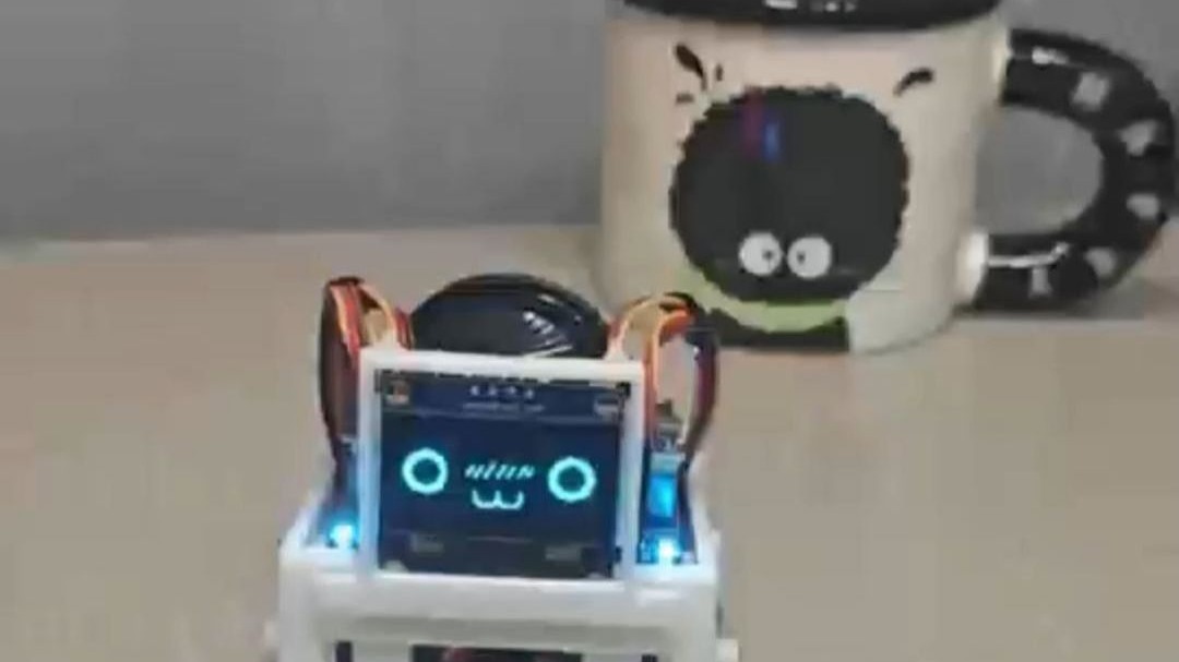 哈基米曼波机器狗 哈基米曼波机器狗