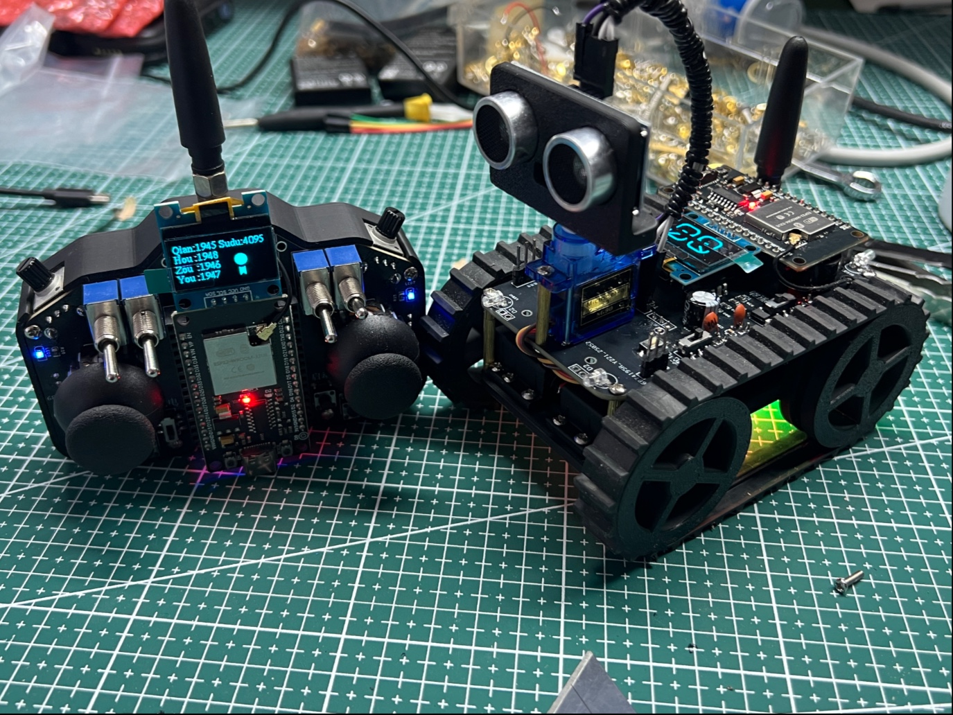 Esp32履带车，纯手工焊接diy，