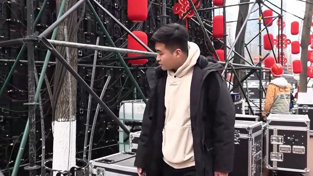 做舞台搭建真的难，但我会一直坚持下去！